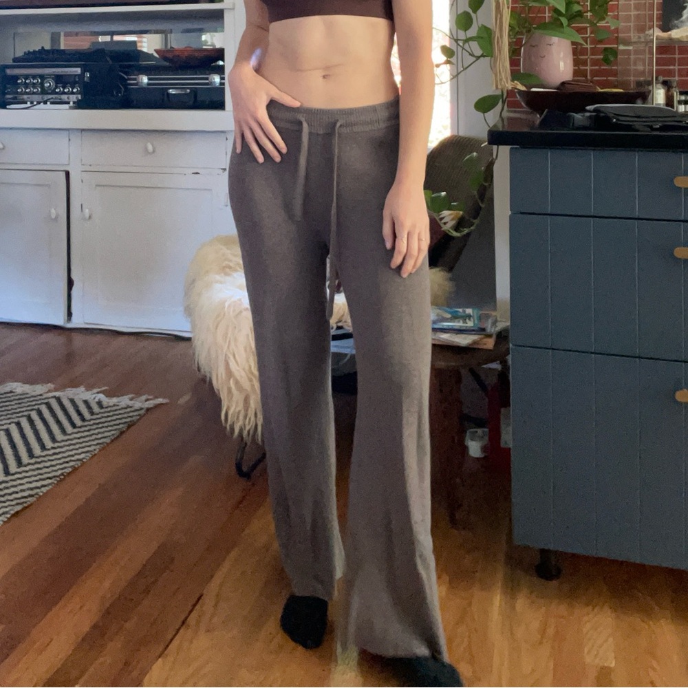 Monrow Cashmere/Cotton Knit Drawstring Pants - Picture 2 of 10